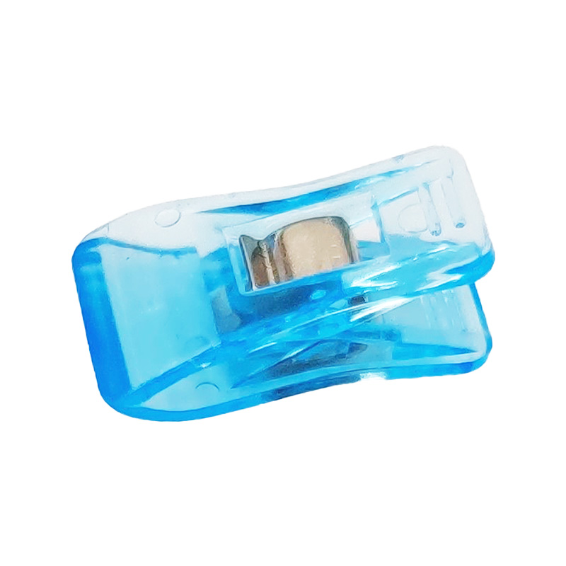 Small Plastic Clip Small Plastic Clip